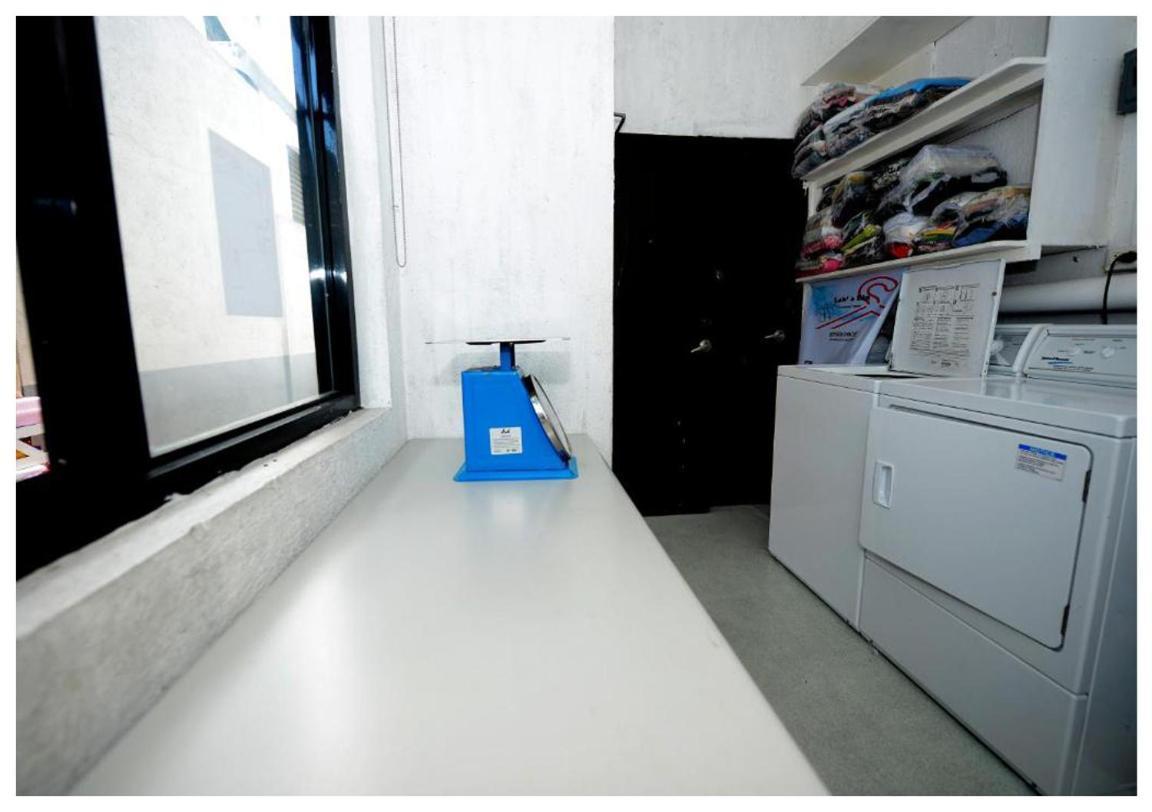 Monchere Dormitory Manila Ngoại thất bức ảnh