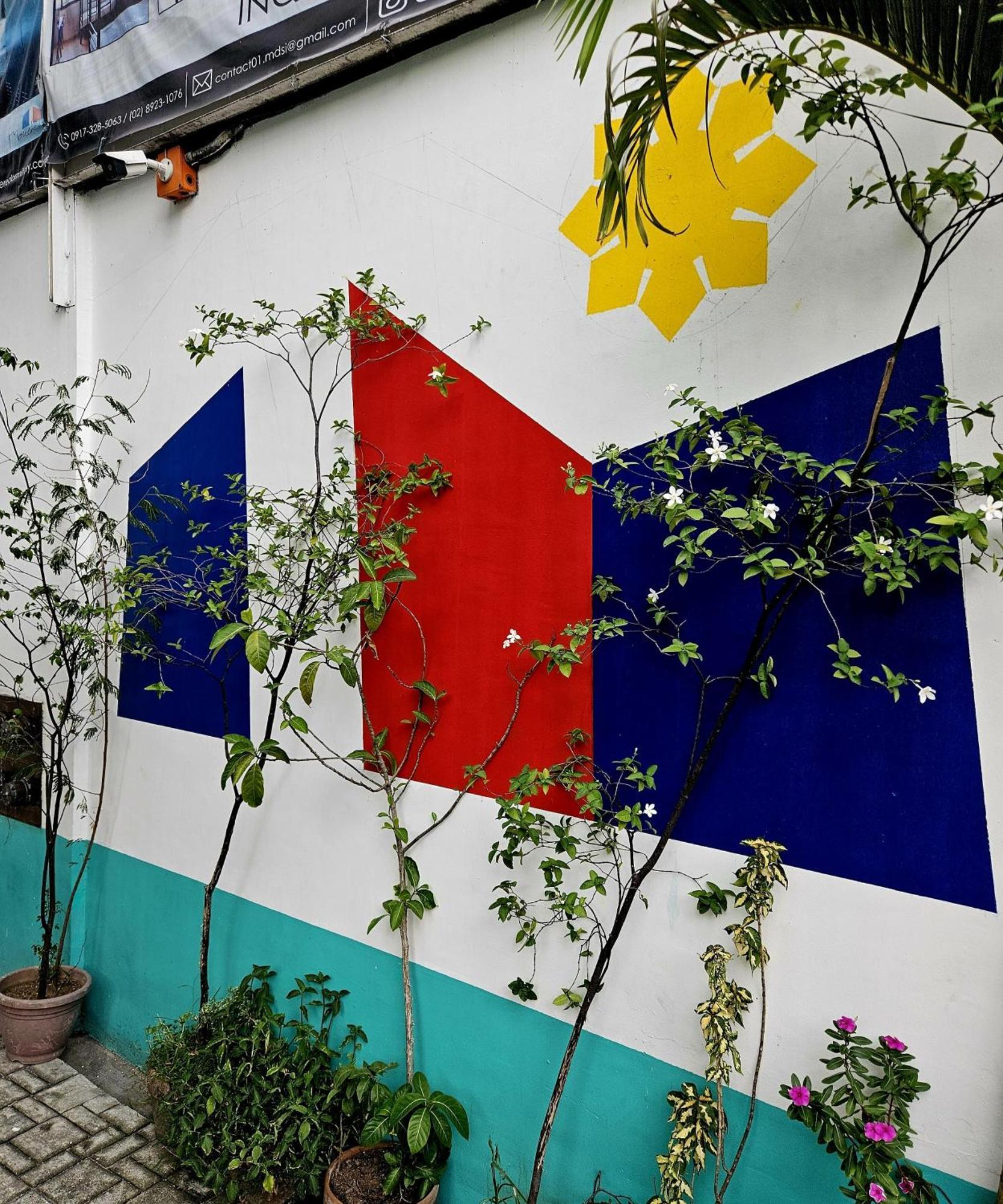 Monchere Dormitory Manila Ngoại thất bức ảnh