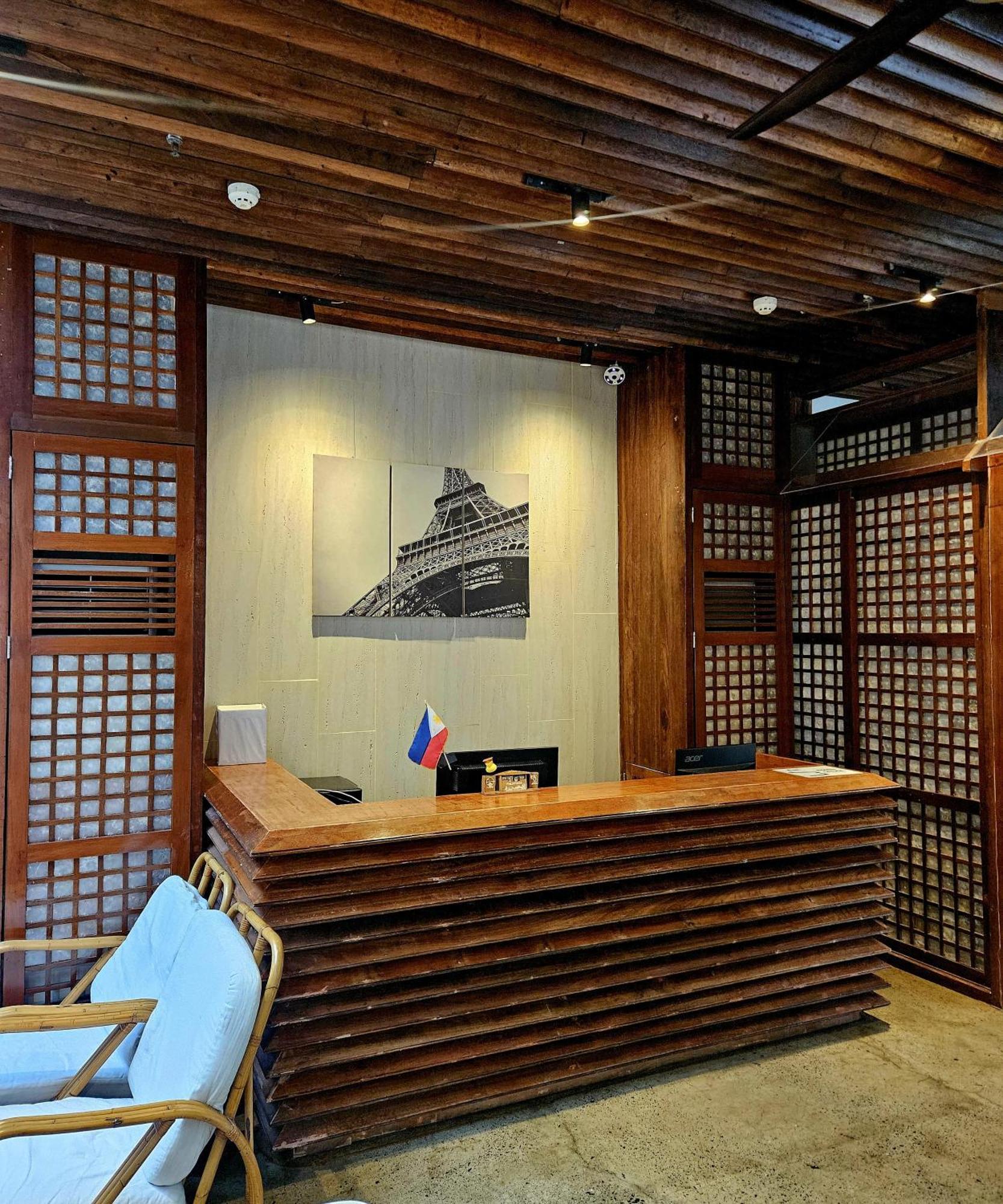 Monchere Dormitory Manila Ngoại thất bức ảnh
